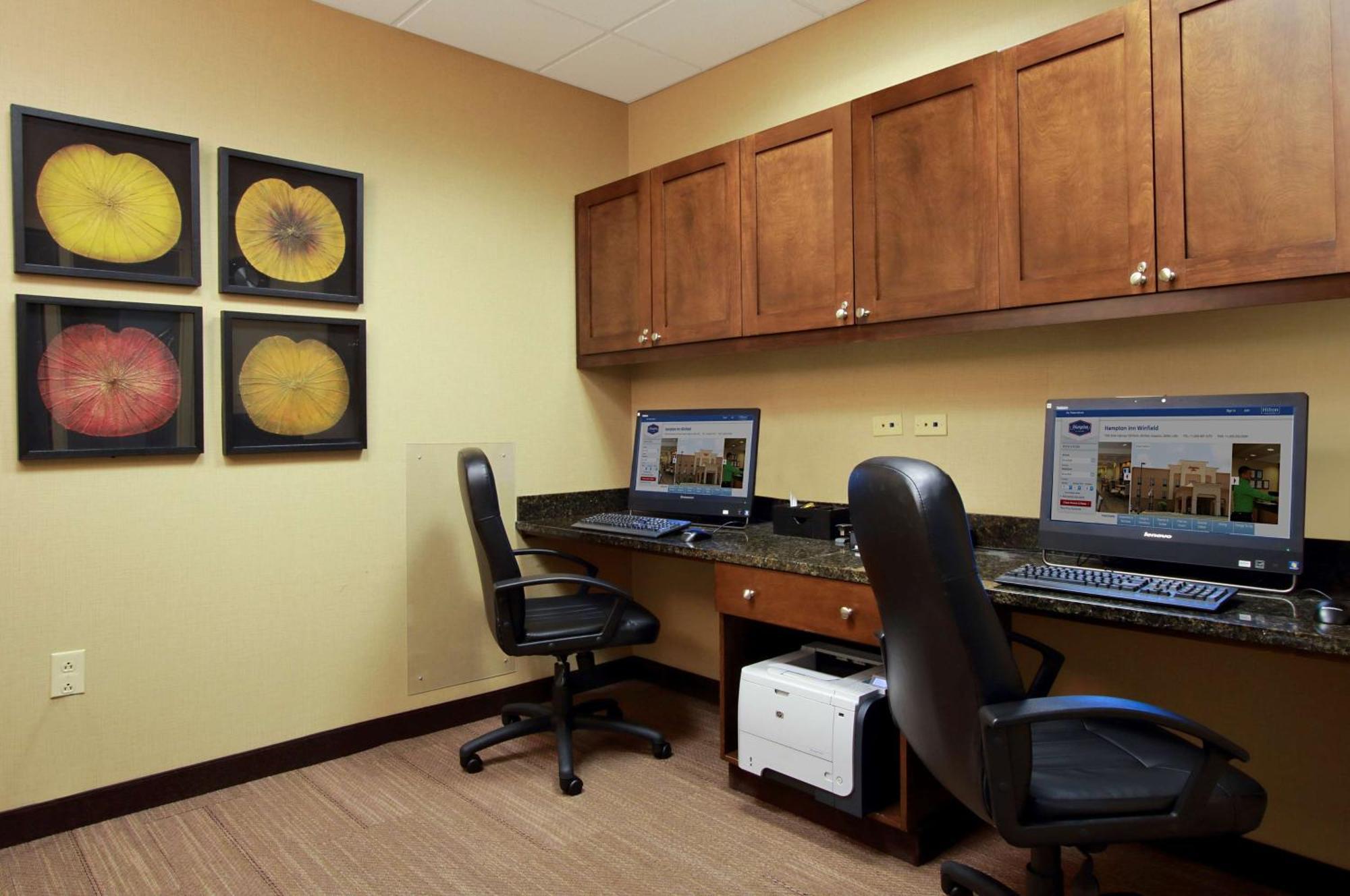 Hampton Inn Winfield Tucker Luaran gambar