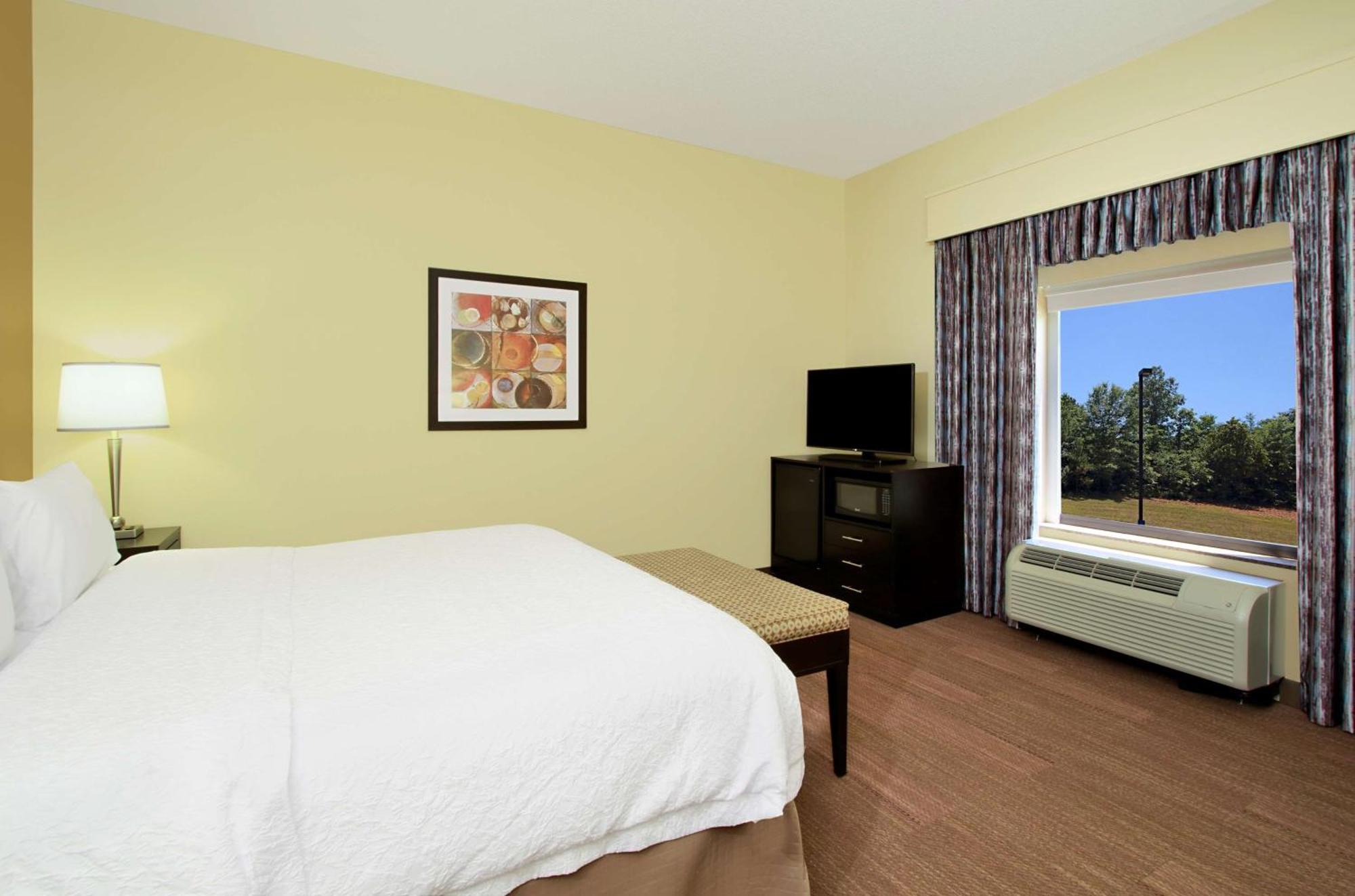 Hampton Inn Winfield Tucker Luaran gambar