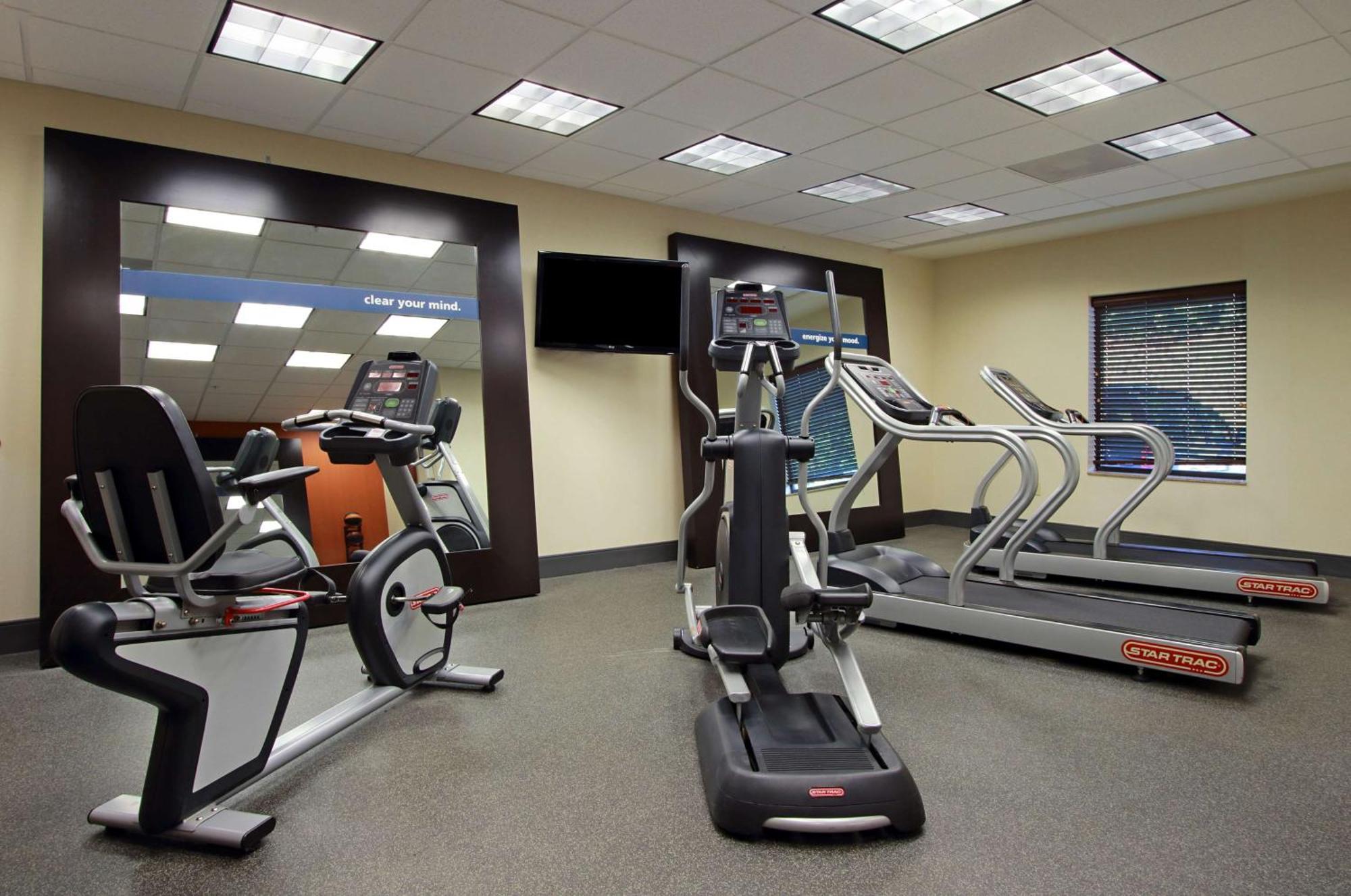 Hampton Inn Winfield Tucker Luaran gambar