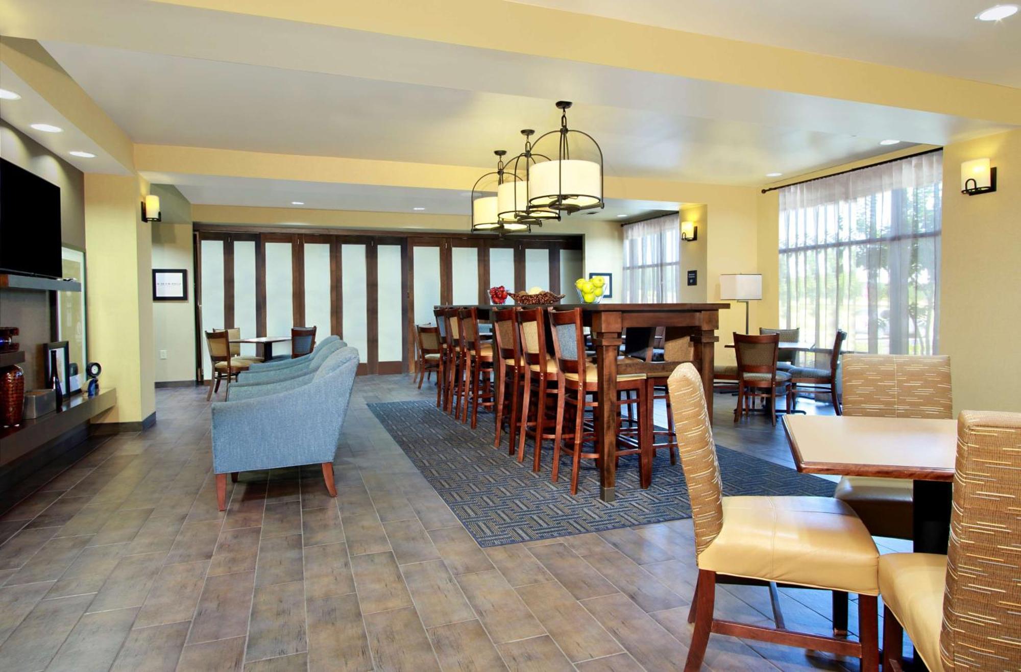 Hampton Inn Winfield Tucker Luaran gambar