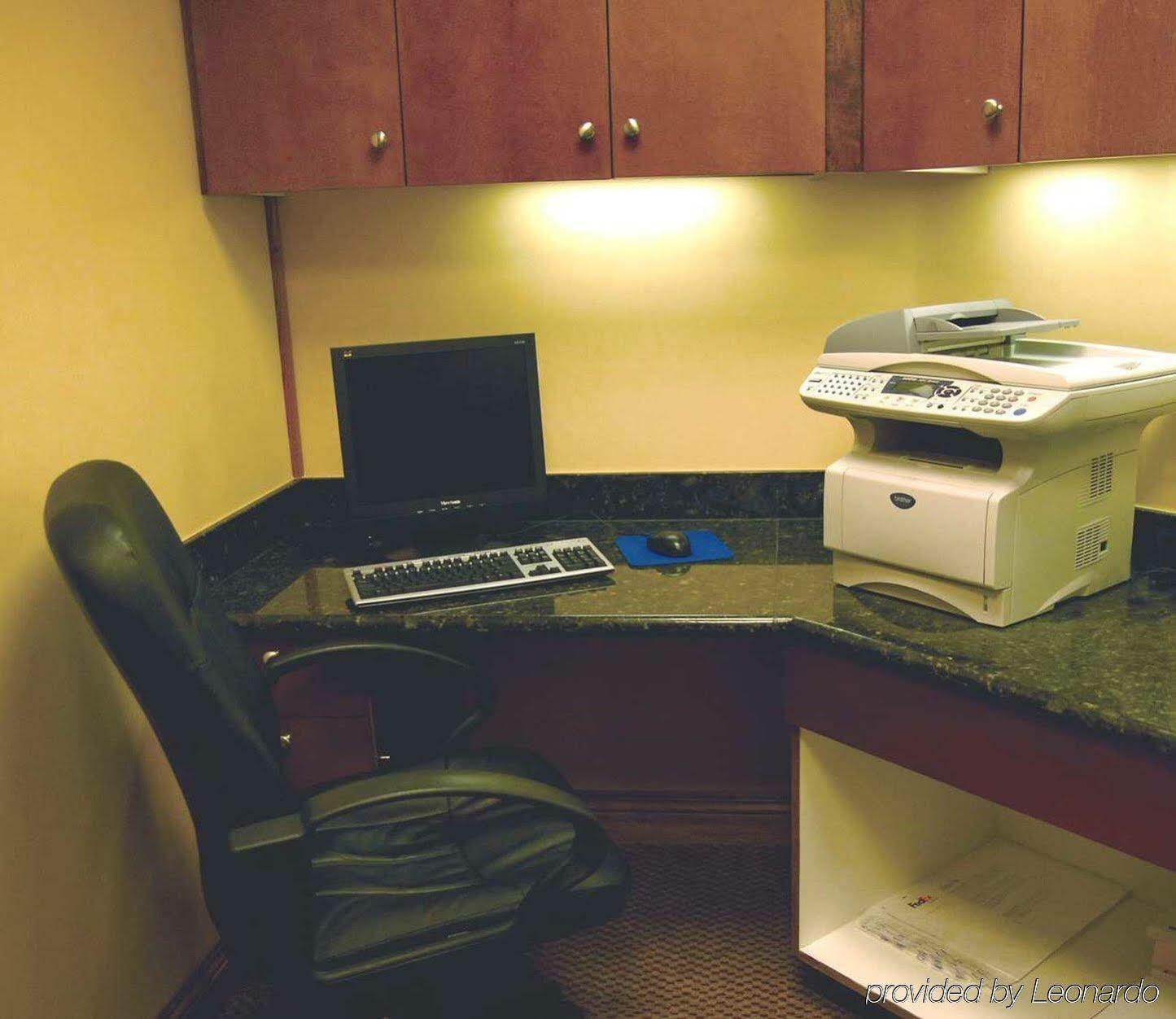 Hampton Inn Winfield Tucker Luaran gambar
