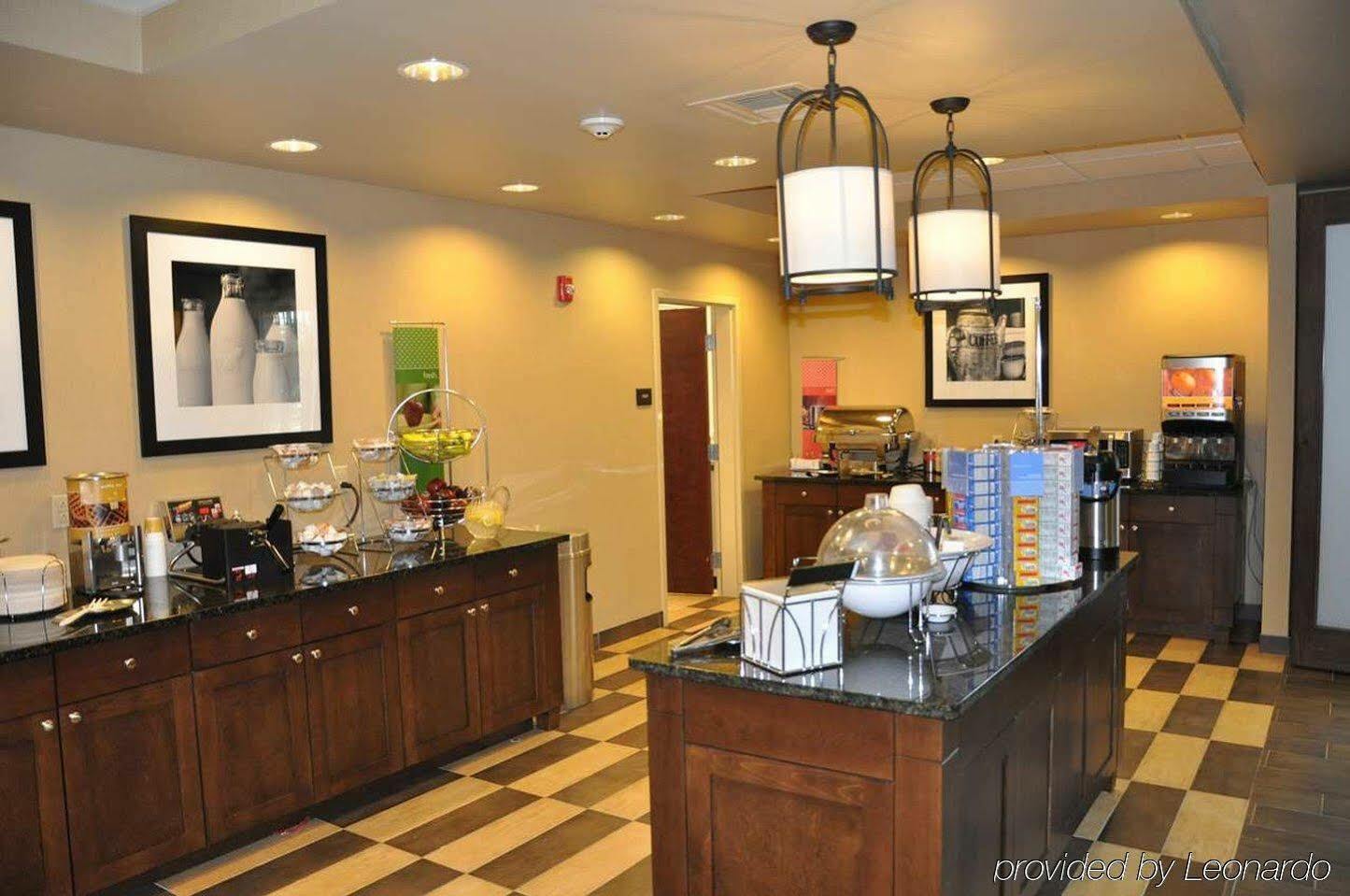Hampton Inn Winfield Tucker Luaran gambar